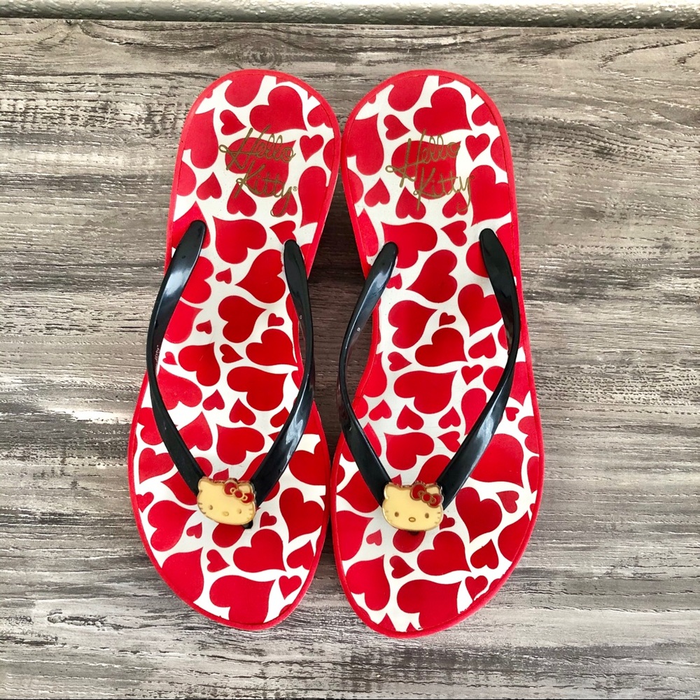 Hello Kitty thong sandals with 3.5” heel
